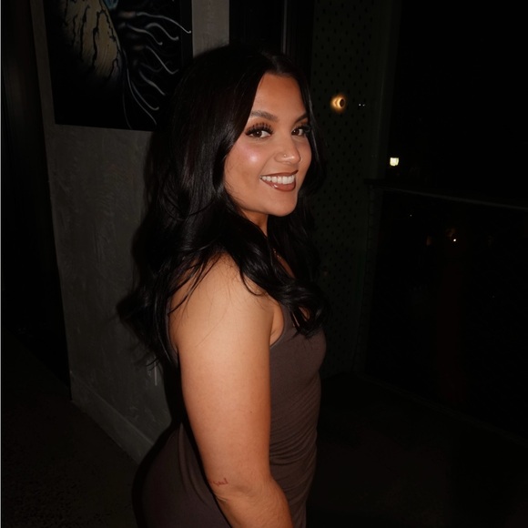 Oh Polly Square Neck Midi Dress in Chocolate Brown - Picture 6 of 6